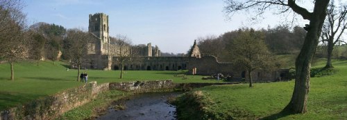 A view of Fountains Abbey: Wikimedia Commons