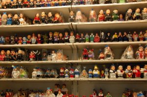 Caganers on a market stall.  Anybody you recognise here?