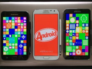 A whole gallery of smartphones. Aaagh.(Wikimedia Commons)