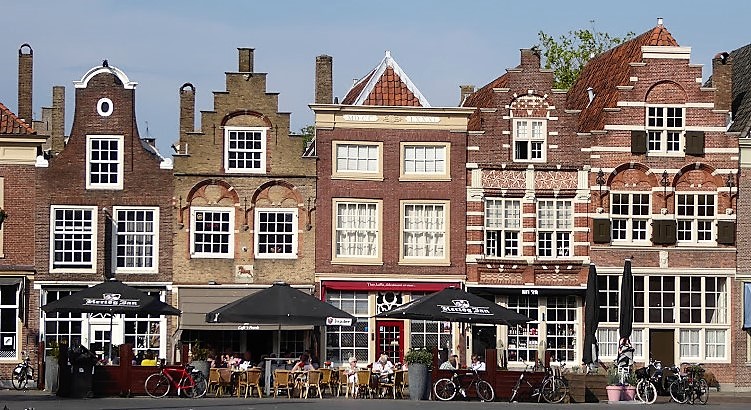 Around the World in Ten Photos&nbsp;(4)