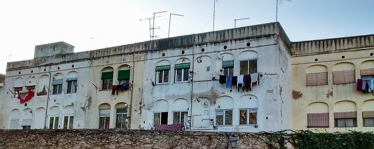 A Window on&nbsp;Sants