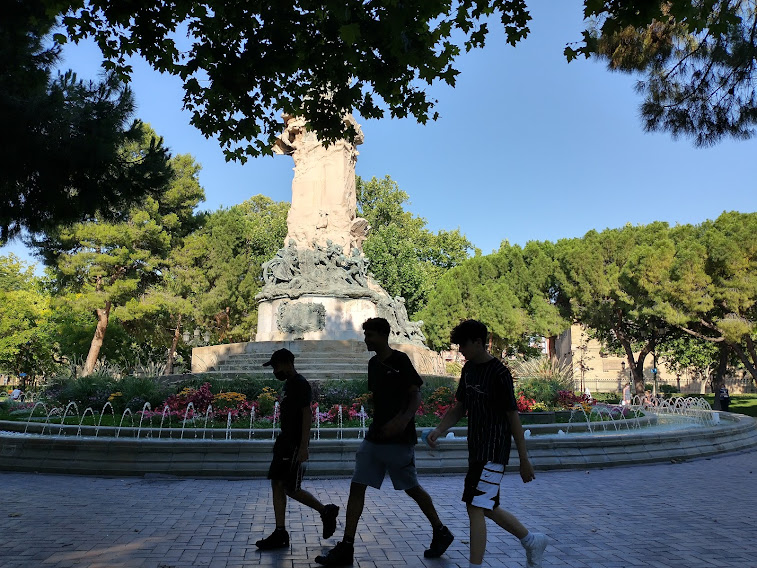 A History of a Holiday in Fifteen Trees –&nbsp;Ten