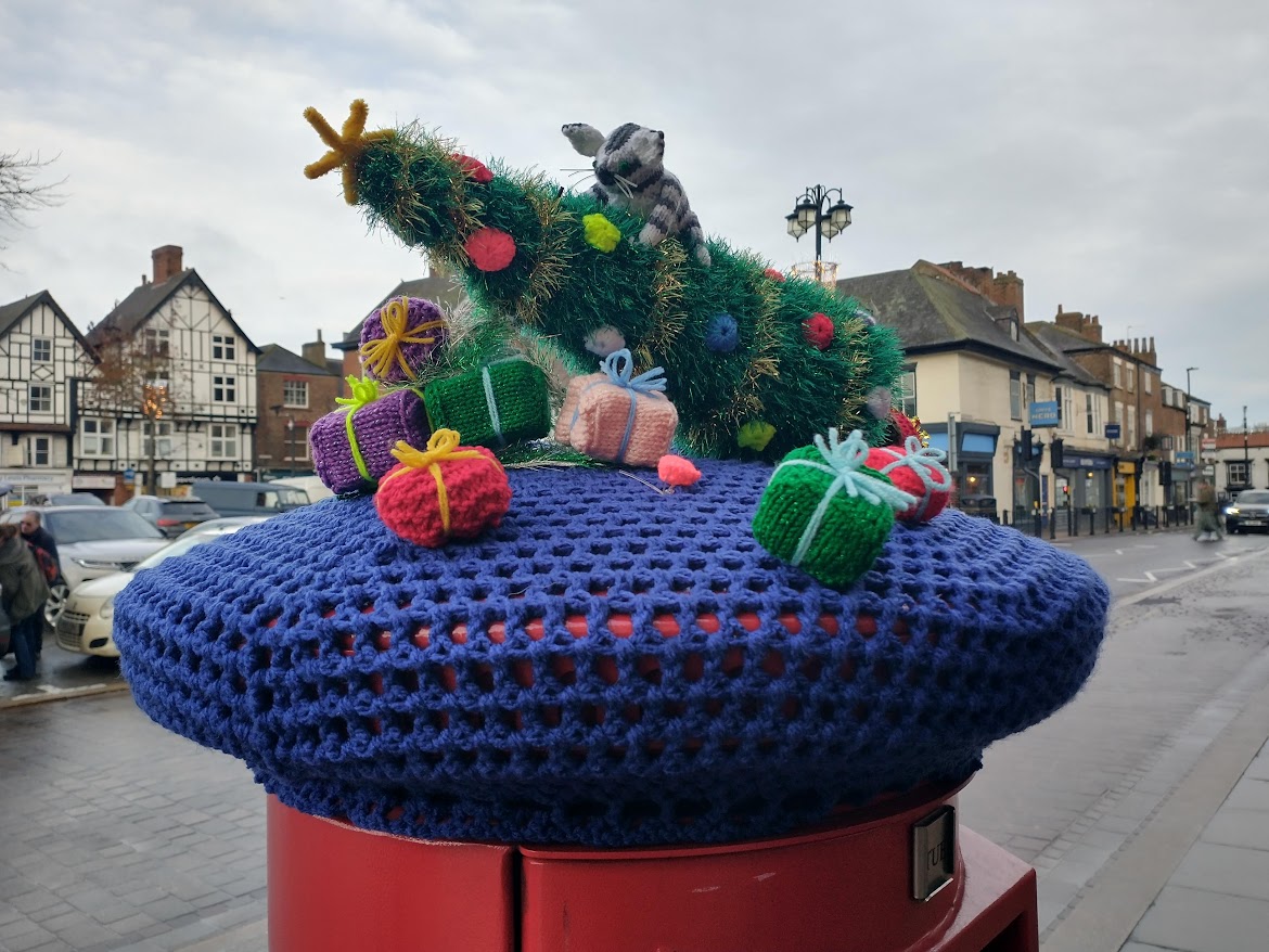 A Very Happy Christmas … from Ripon Yarn Bombers … and&nbsp;Me